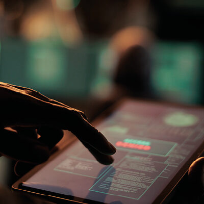 CMF issued Circular No. 2.368, updating the existing regulatory framework on the prevention of money laundering, terrorist financing, and the financing of the proliferation of weapons of mass destruction. The circular introduces adjustments and clarifications applicable to banks, savings and credit cooperatives, and card issuers, strengthening requirements related to the Compliance Officer’s role, due diligence processes, transaction reporting, and the traceability of electronic fund transfers.